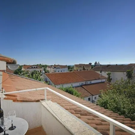 Ferienwohnung Fuer 2 Personen Ca 18 Qm In Porec, Istrien Istrische Riviera * Poreč