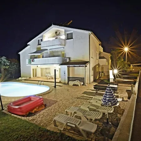 Apartment Ferienwohnung Fuer 2 Personen Ca 18 Qm In Porec, Istrien Istrische Riviera