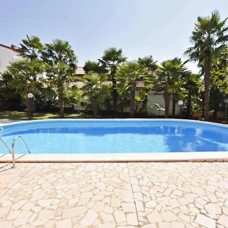 Ferienwohnung Fuer 2 Personen Ca 18 Qm In Porec, Istrien Istrische Riviera