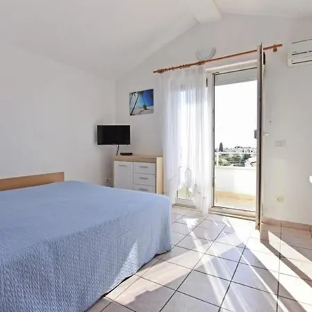 Ferienwohnung Fuer 2 Personen Ca 18 Qm In Porec, Istrien Istrische Riviera